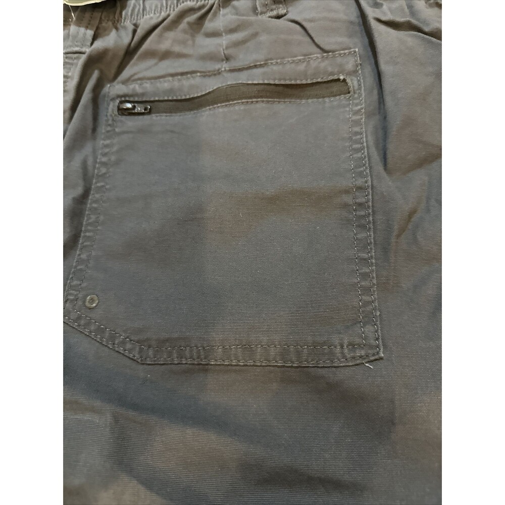 NEW WRANGLER Men's Cargo Shorts Charcoal Waist 48 Pocket 3x - Picture 7 of 7
